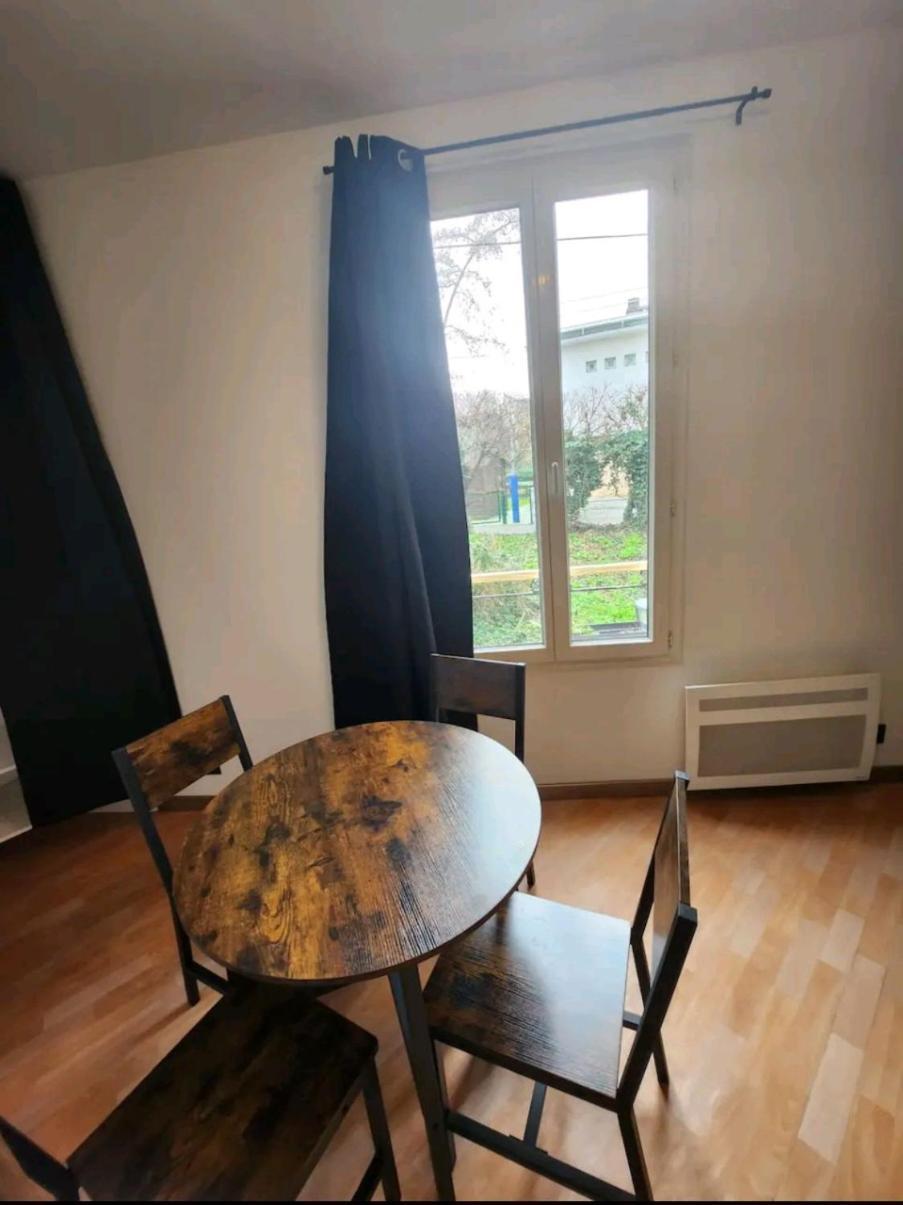 Tres Beau 2 Pieces A 400M De Paris Daire Gentilly Dış mekan fotoğraf
